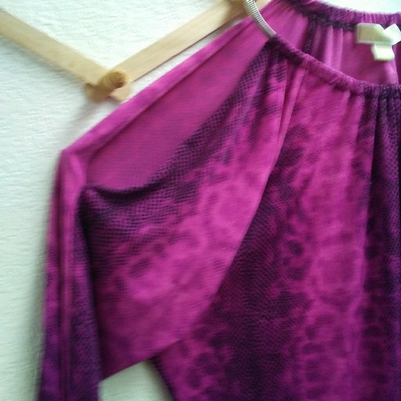 Michael Kors blouse - Picture 5 of 8